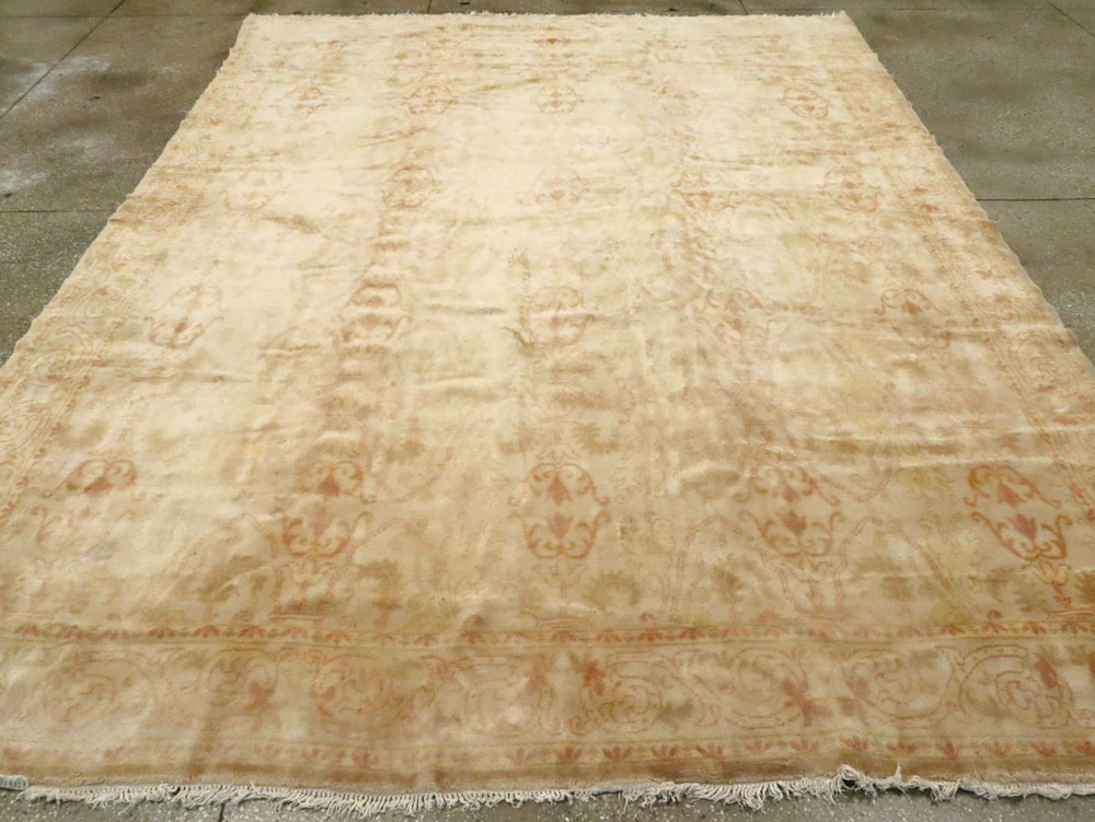 Antique Spanish Cuenca Rug, No.13012 - Galerie Shabab
