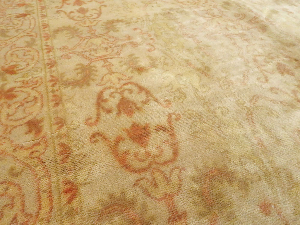 Antique Spanish Cuenca Rug, No.13012 - Galerie Shabab