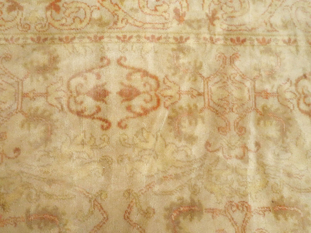 Antique Spanish Cuenca Rug, No.13012 - Galerie Shabab