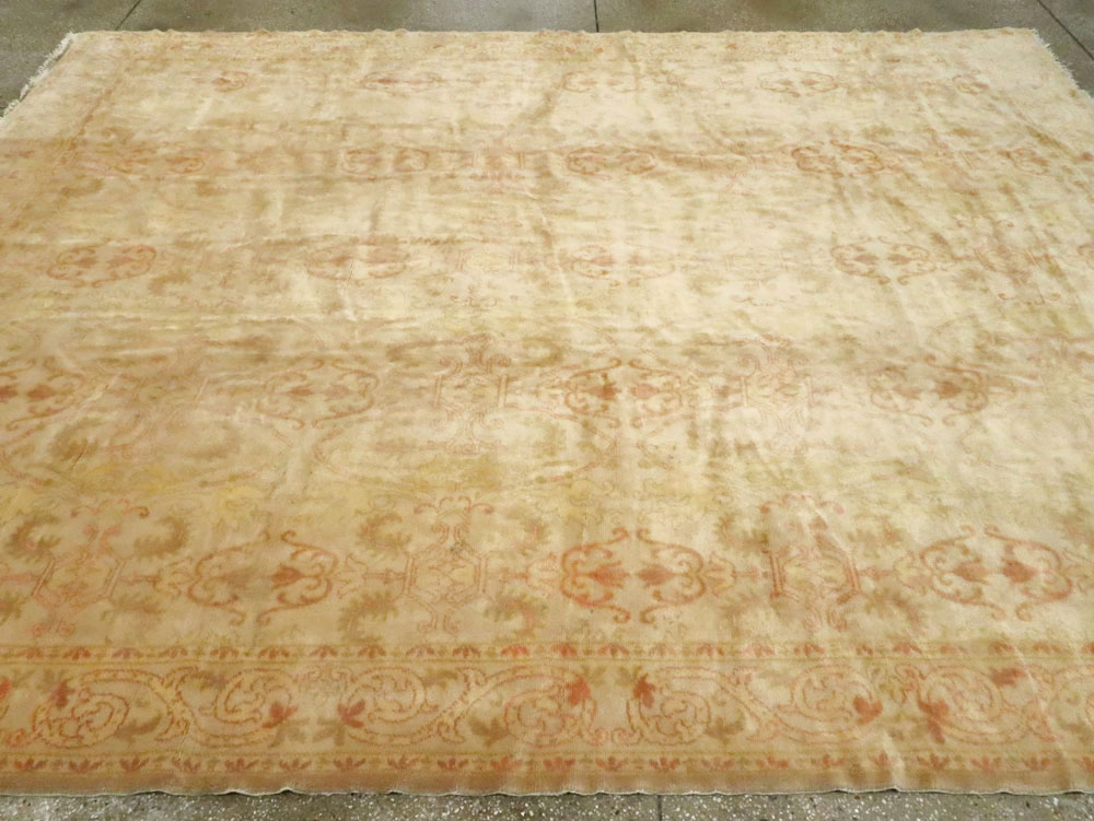 Antique Spanish Cuenca Rug, No.13012 - Galerie Shabab