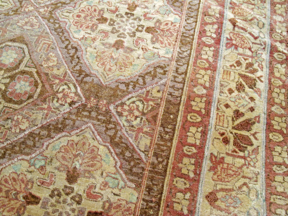 Antique Persian Tabriz Rug, No.13055 - Galerie Shabab