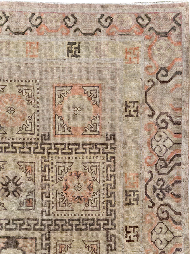 Antique East Turkestan Khotan Gallery Rug, No.13063 - Galerie Shabab