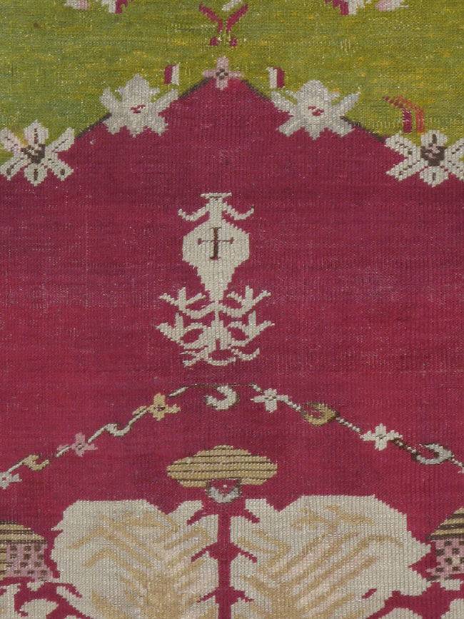 Antique Ghiordes Carpet, No.13080 - Galerie Shabab