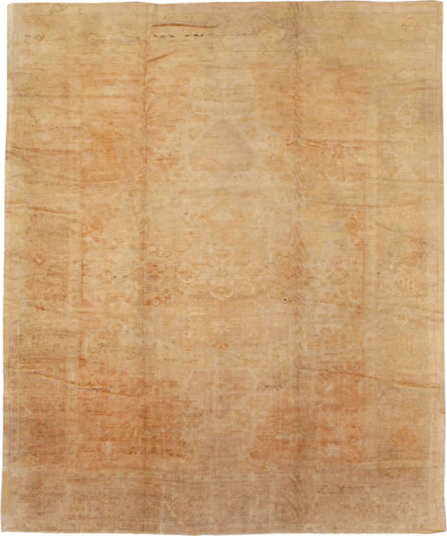 Antique Turkish Oushak Rug, No.13083 - Galerie Shabab