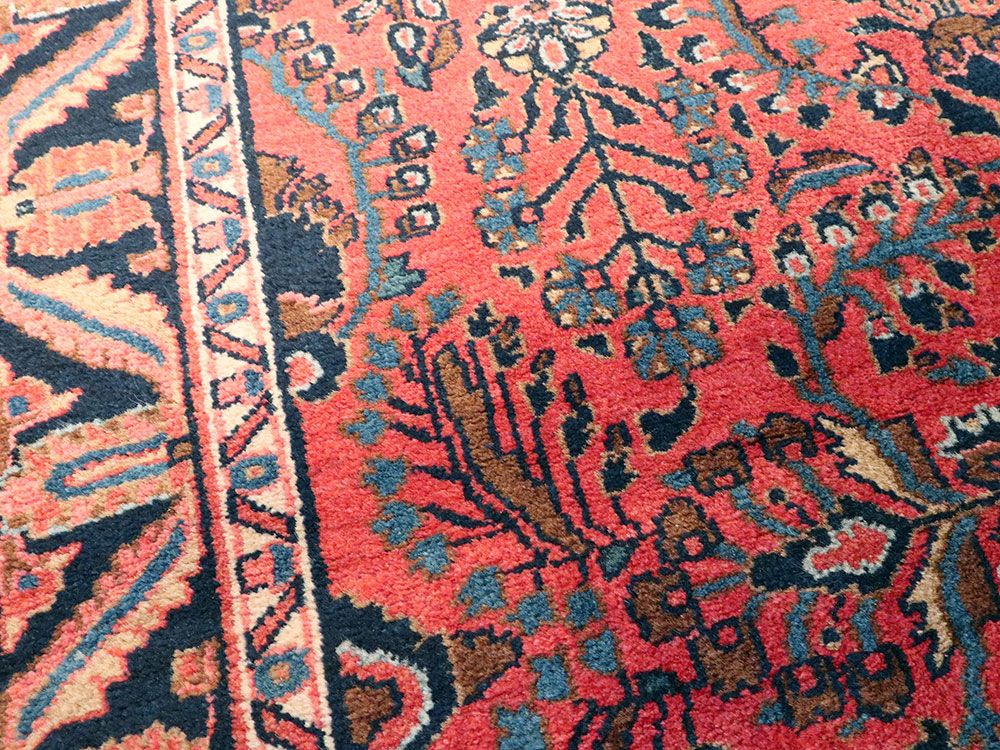 Antique Persian Sarouk Mohajeran Rug, No.13100 - Galerie Shabab