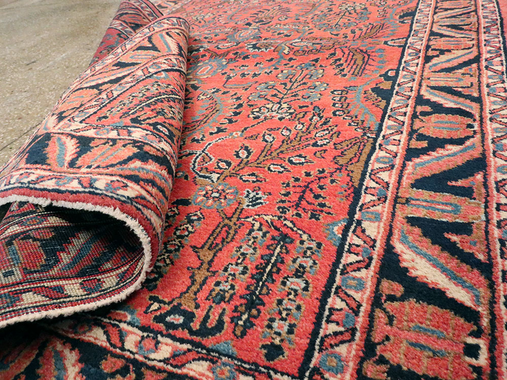 Antique Persian Sarouk Mohajeran Rug, No.13100 - Galerie Shabab