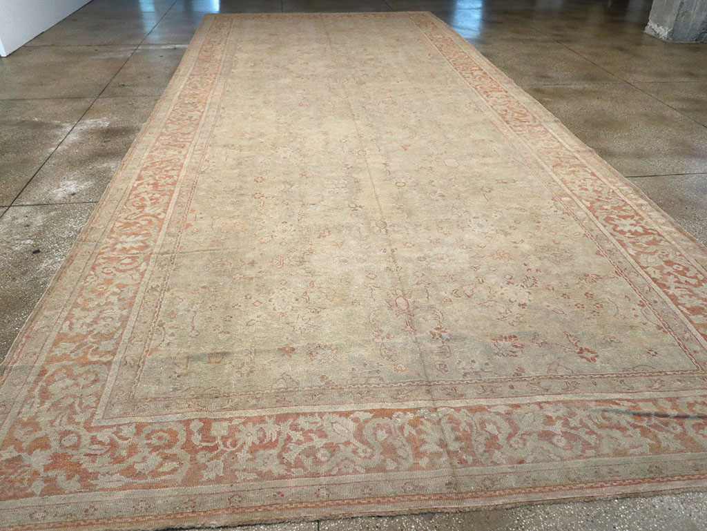 Antique Turkish Ghiordes Long Carpet, No.13122 - Galerie Shabab