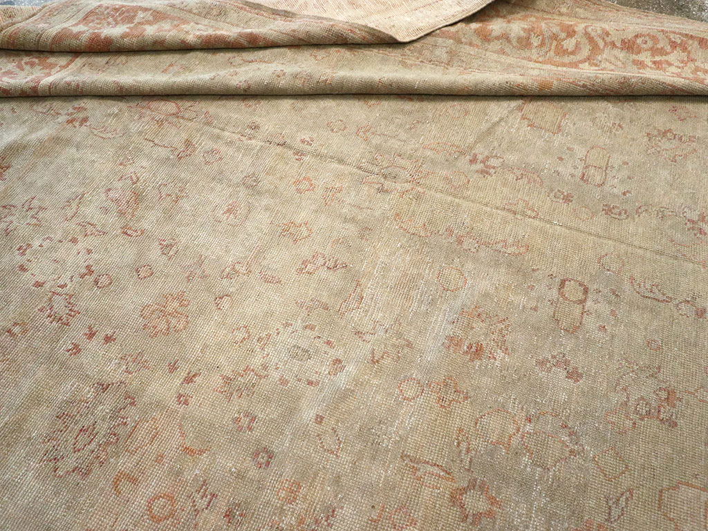 Antique Turkish Ghiordes Long Carpet, No.13122 - Galerie Shabab