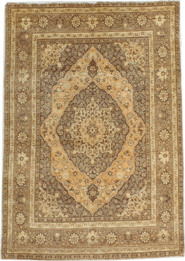 Antique Persian Tabriz Rug, No.13130 - Galerie Shabab