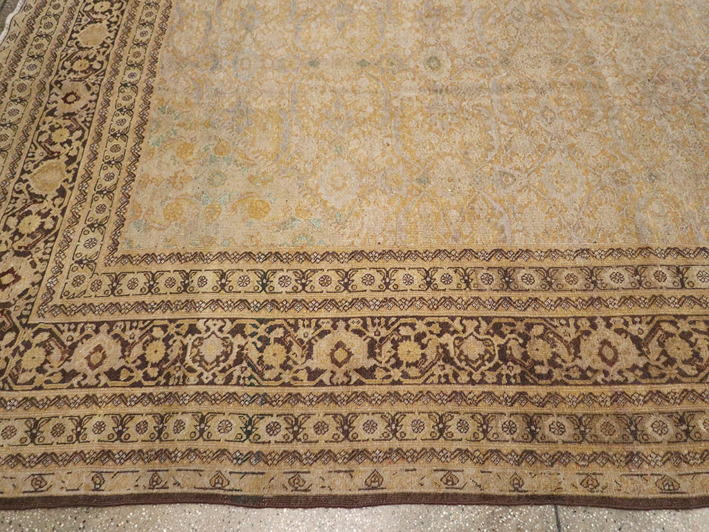 Antique Persian Tabriz Large Carpet, No.13173 - Galerie Shabab