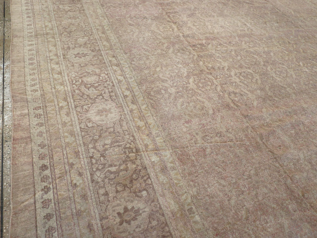 Vintage Indian Lahore Carpet, No.13213 - Galerie Shabab