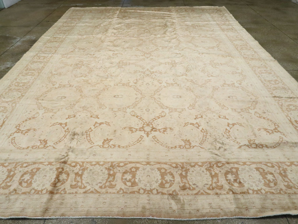 Antique Persian Tabriz Carpet, No.13266 - Galerie Shabab