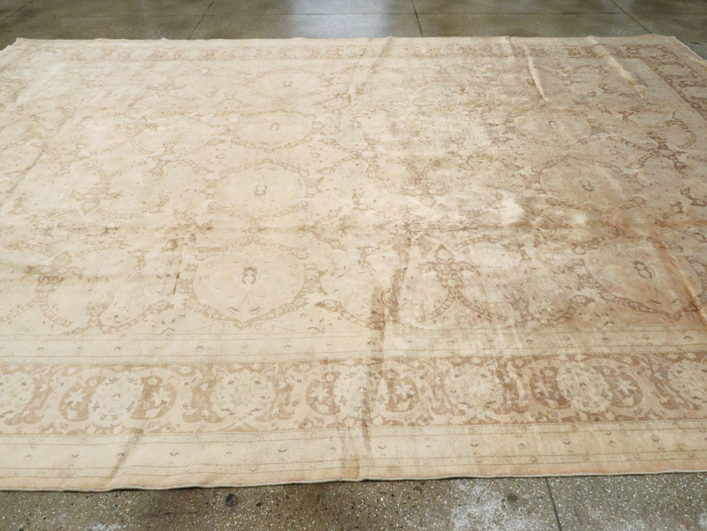 Antique Persian Tabriz Carpet, No.13266 - Galerie Shabab