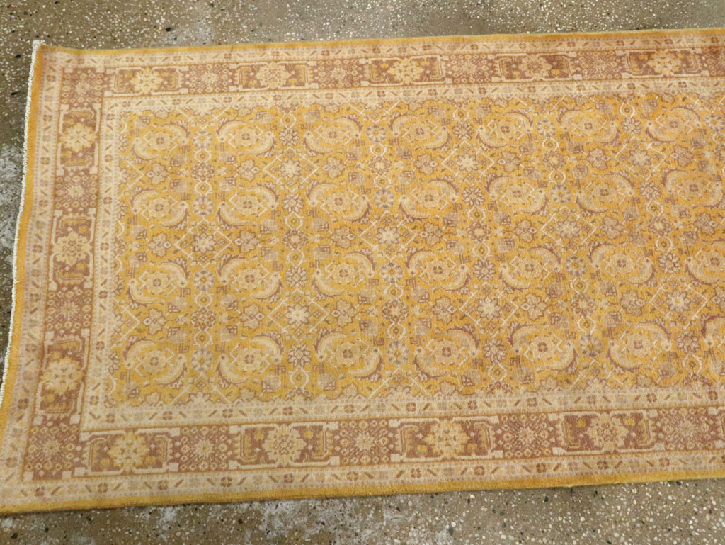 Vintage Persian Tabriz Long Runner, No.13269 - Galerie Shabab