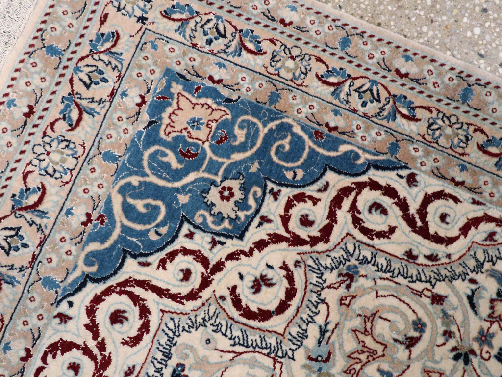 Vintage Persian Nain Rug, No.13278 - Galerie Shabab