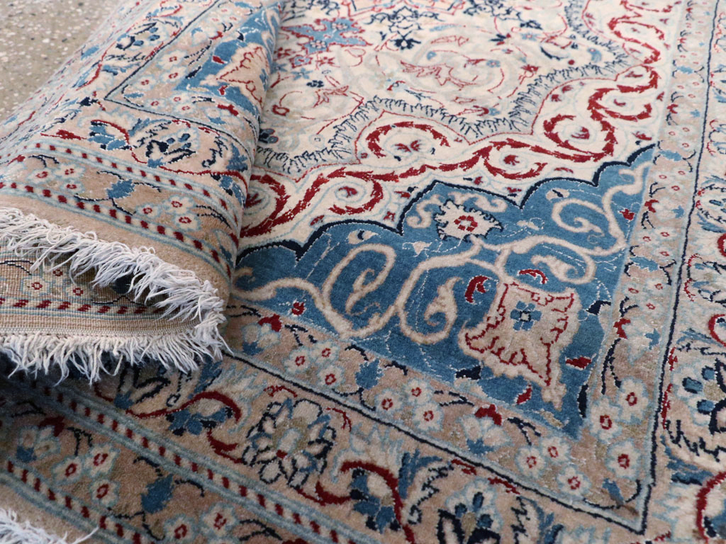 Vintage Persian Nain Rug, No.13278 - Galerie Shabab