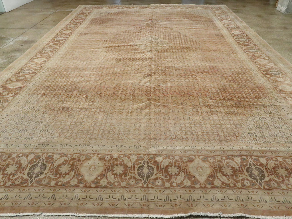 Antique Persian Tabriz Carpet, No.13297 - Galerie Shabab