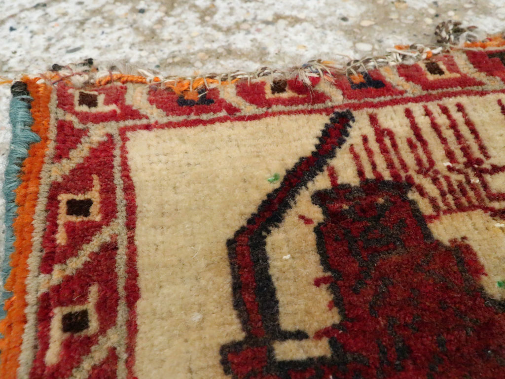 Vintage Shiraz Pictoral Rug, No.13302 - Galerie Shabab