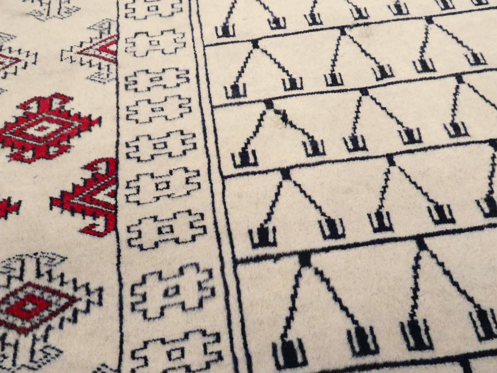 Vintage Persian Baluch Rug, No.13313 - Galerie Shabab