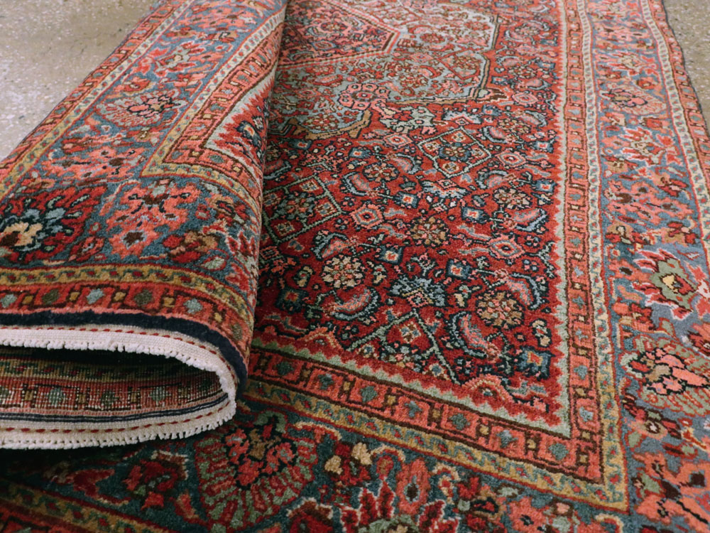 Antique Persian Bidjar Rug, No.13316 - Galerie Shabab