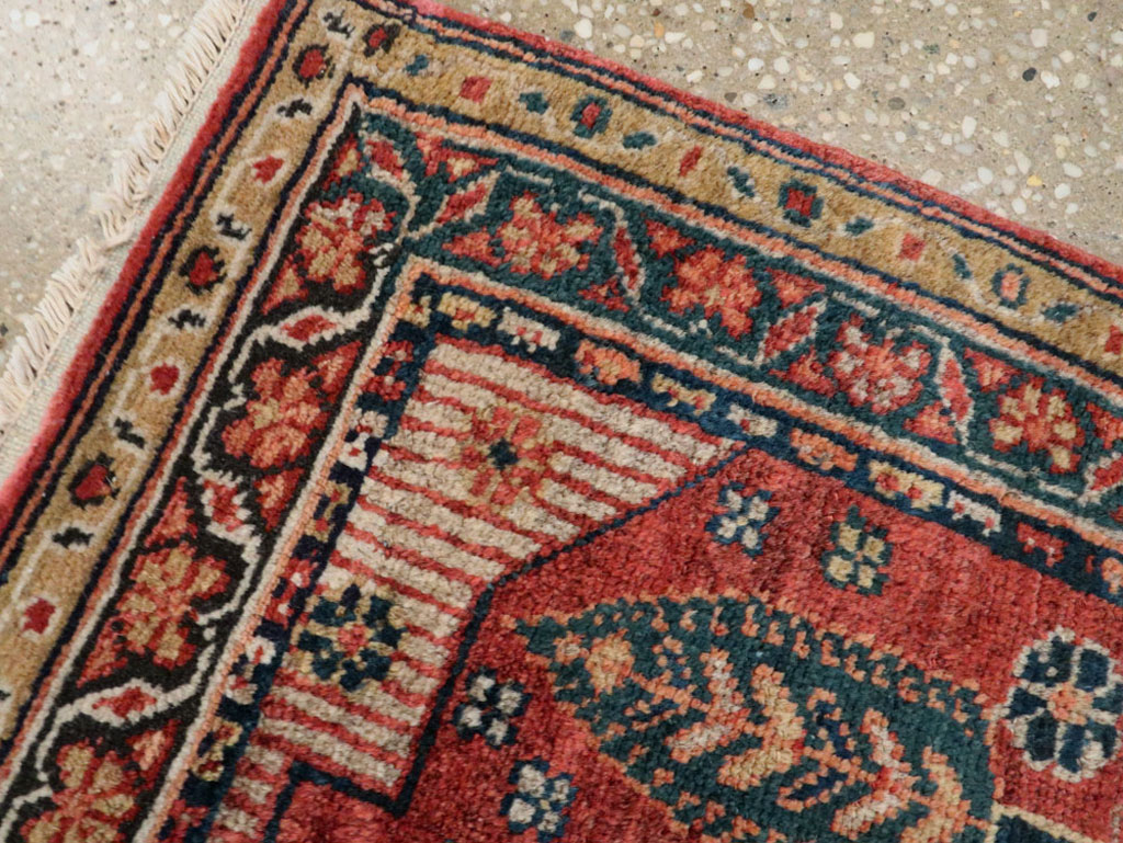 Antique Persian Fereghan Rug, No.13321 - Galerie Shabab