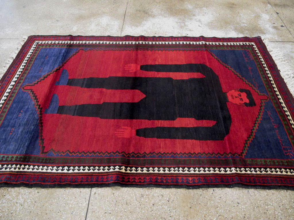 Vintage Shiraz Pictorial Rug, No.13322 - Galerie Shabab