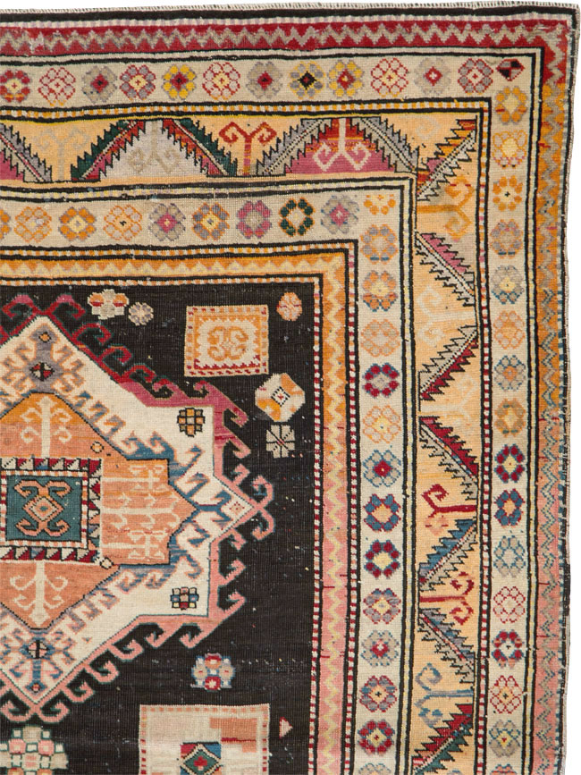 Antique Caucasian Karabagh Rug, No.13323 - Galerie Shabab