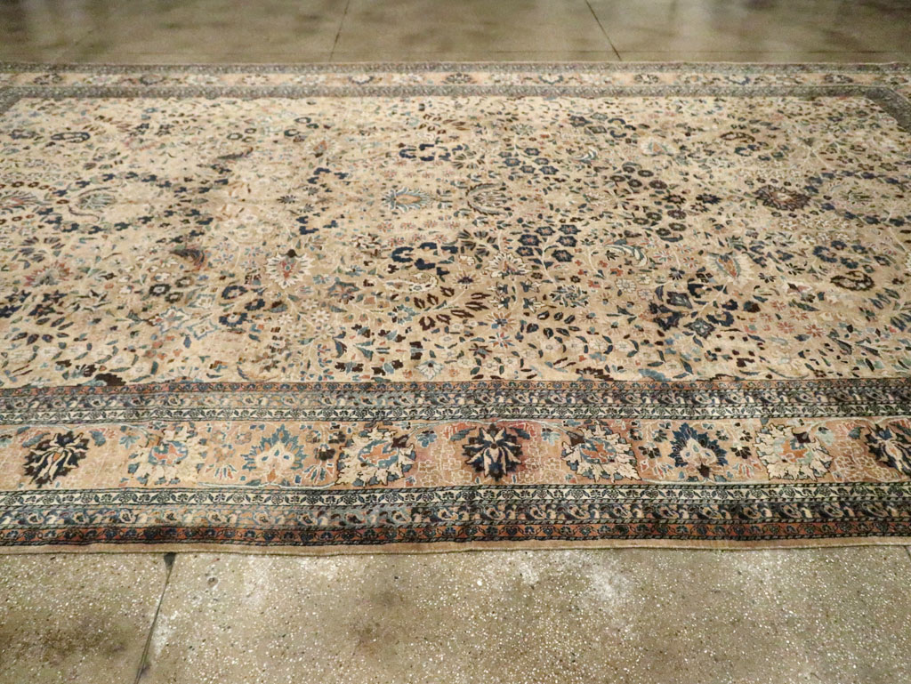 Antique Persian Mashad Carpet, No.13326 - Galerie Shabab
