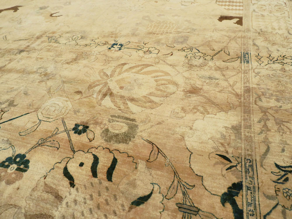 Antique Persian Tabriz Carpet, No.13346 - Galerie Shabab