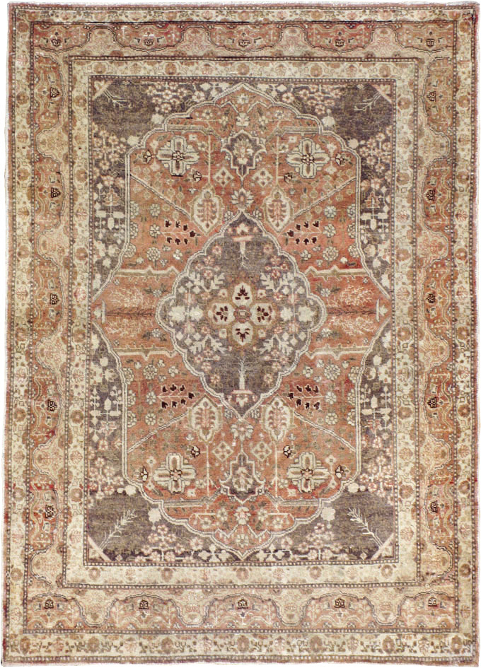 Antique Persian Tabriz Rug, No.13361 - Galerie Shabab