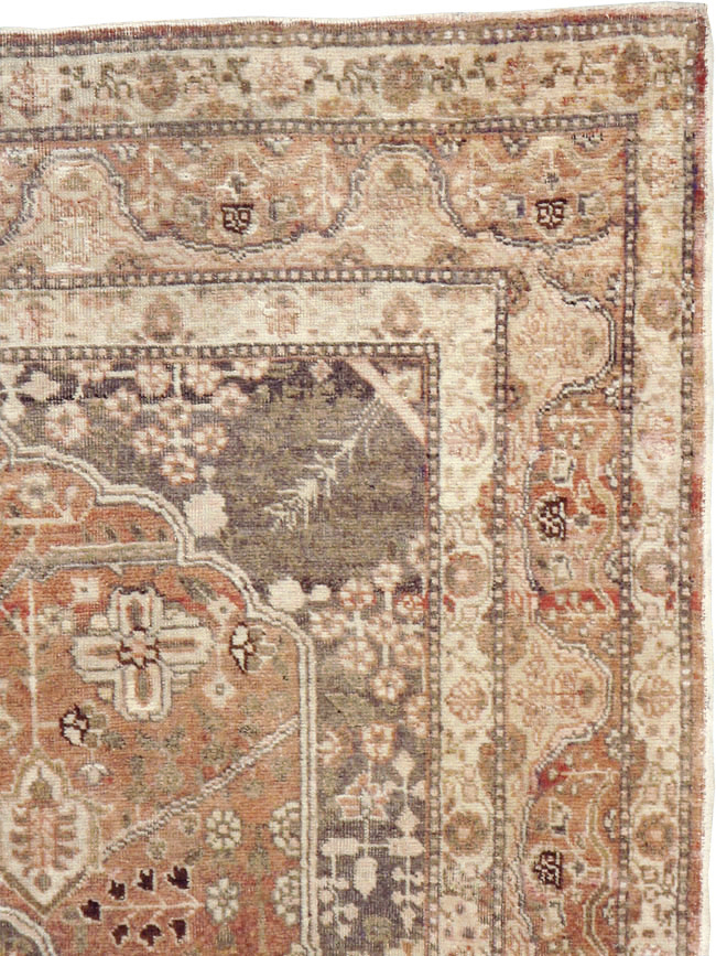 Antique Persian Tabriz Rug, No.13361 - Galerie Shabab