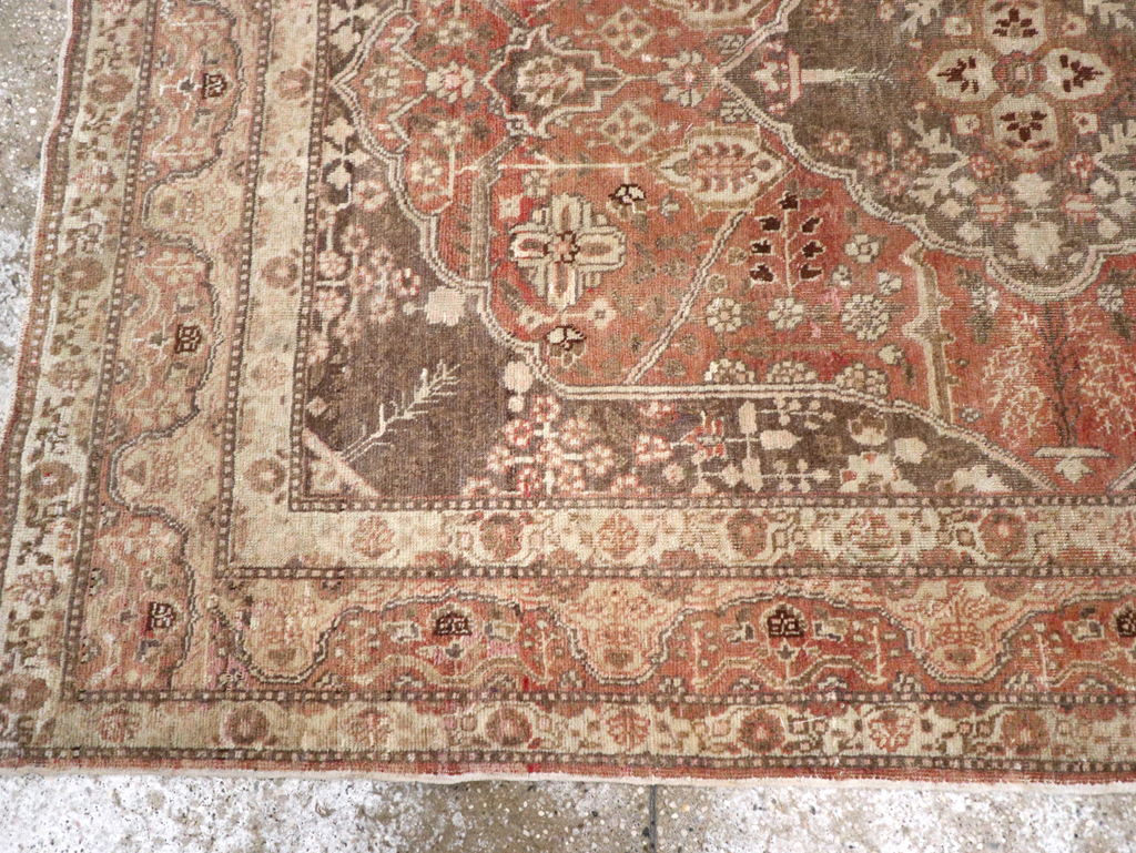 Antique Persian Tabriz Rug, No.13361 - Galerie Shabab