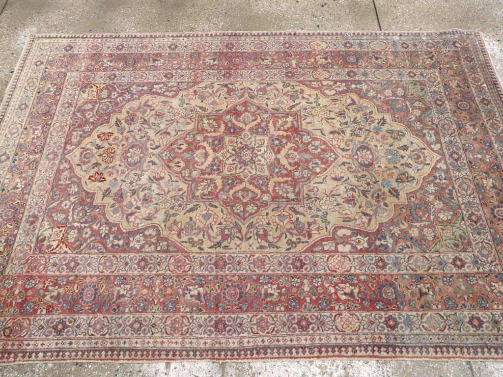Antique Persian Tabriz Rug, No.13362 - Galerie Shabab