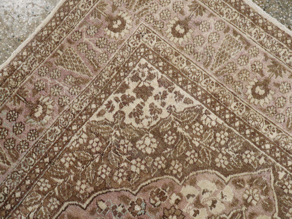 Antique Persian Tabriz Rug, No.13363 - Galerie Shabab