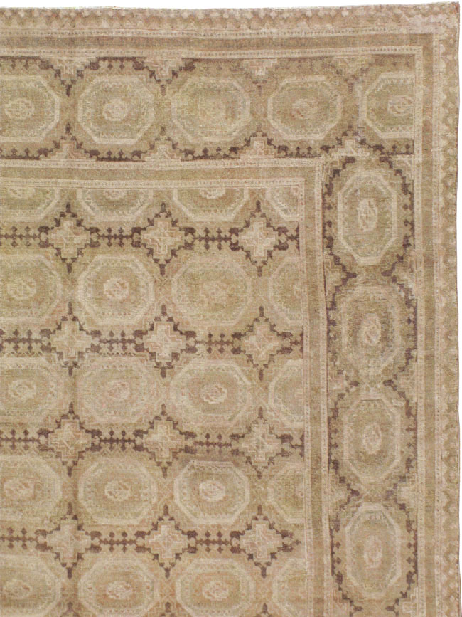 Antique Persian Tabriz Carpet, No.13372 - Galerie Shabab