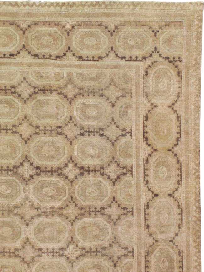 Antique Persian Tabriz Carpet, No.13372 - Galerie Shabab