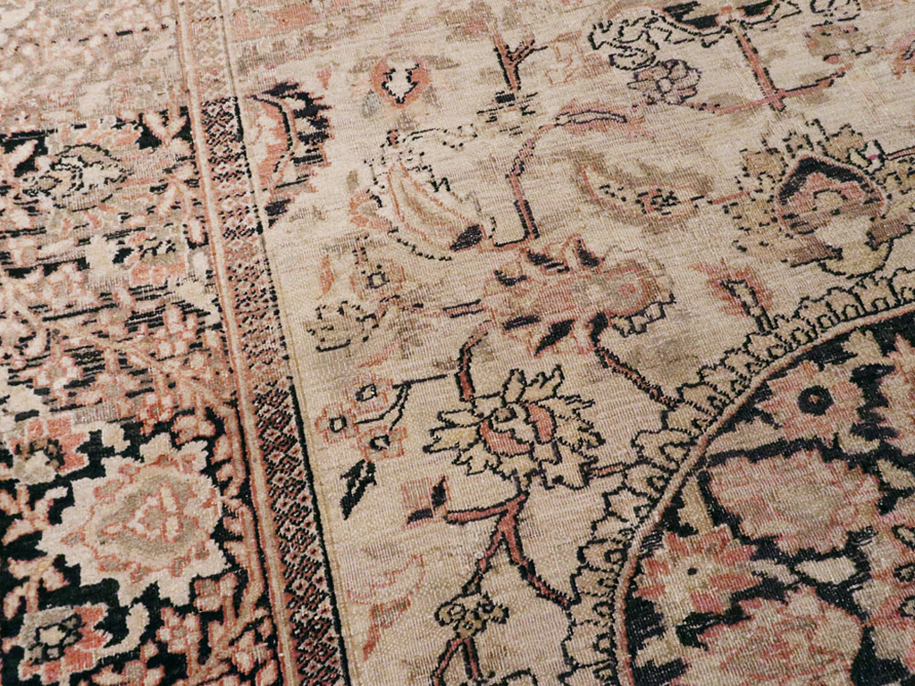 Antique Persian Dorokhsh Rug, No.13385 - Galerie Shabab
