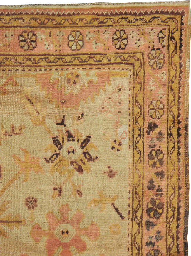 Antique Turkish Oushak Rug, No.13407 - Galerie Shabab