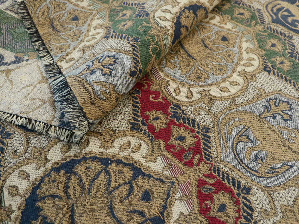 Vintage Persian Textile runner, No.13416 - Galerie Shabab