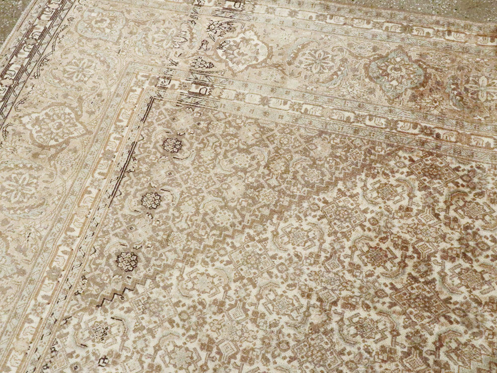 Vintage Persian Tabriz Carpet, No.13420 - Galerie Shabab