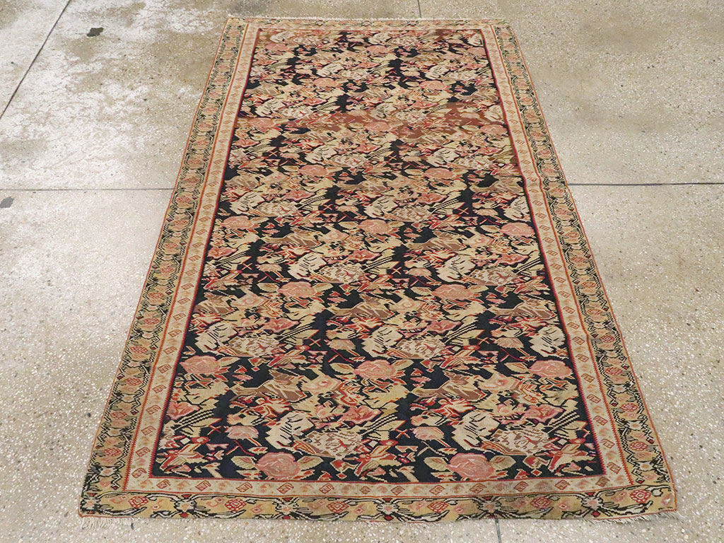 Antique Persian Senneh Kilim, No.13433 - Galerie Shabab