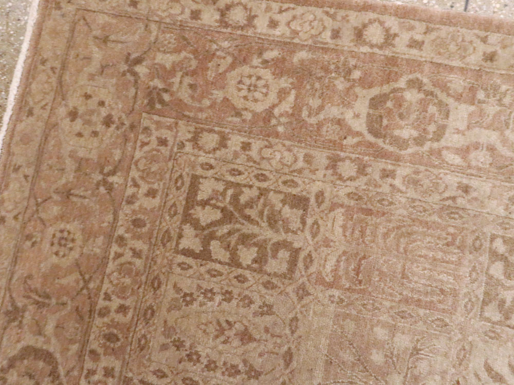 Antique Persian Tabriz Rug, No.13441 - Galerie Shabab