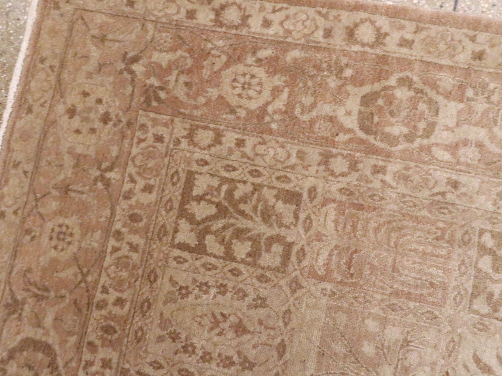 Antique Persian Tabriz Rug, No.13441 - Galerie Shabab