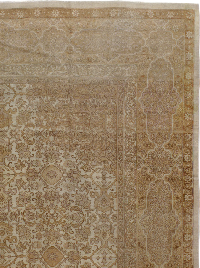 An Agra Carpet, No.13457 - Galerie Shabab