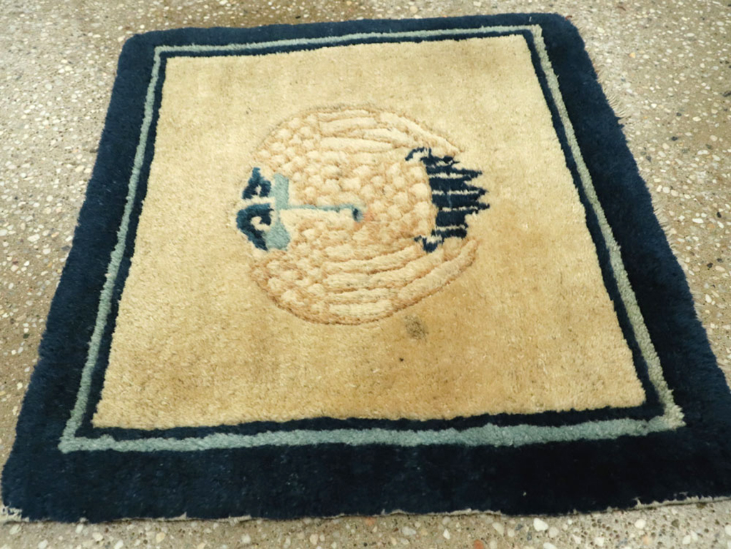 Antique Chinese Peking Rug, No.13479 - Galerie Shabab