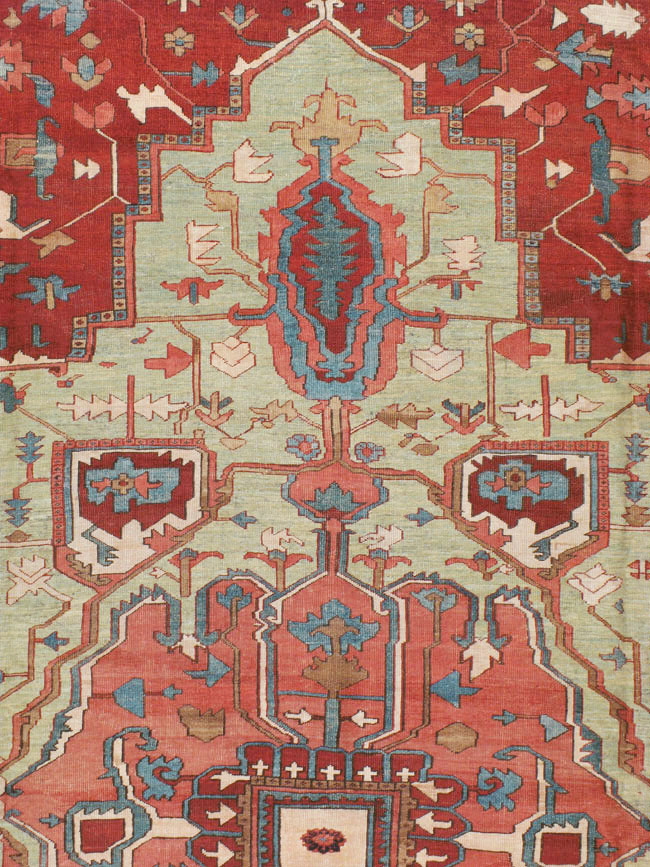 Antique Persian Serapi Carpet, No.13485 - Galerie Shabab