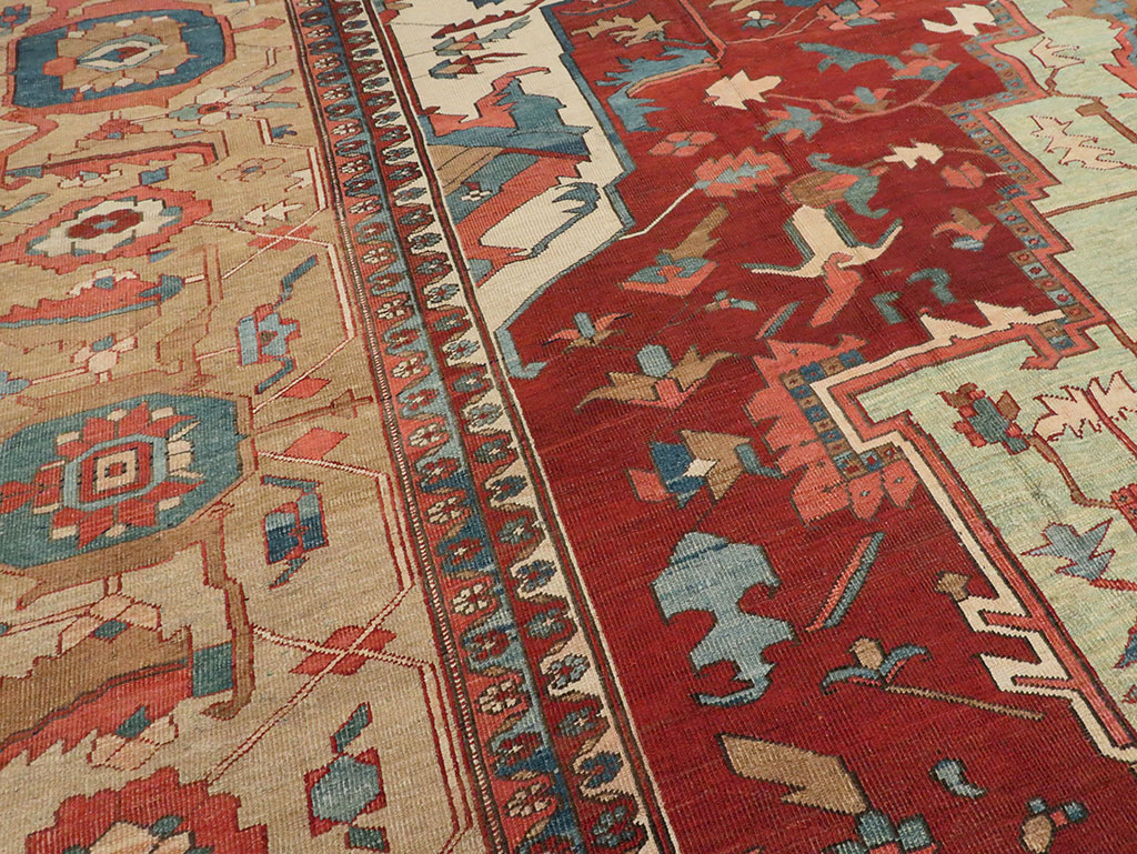 Antique Persian Serapi Carpet, No.13485 - Galerie Shabab