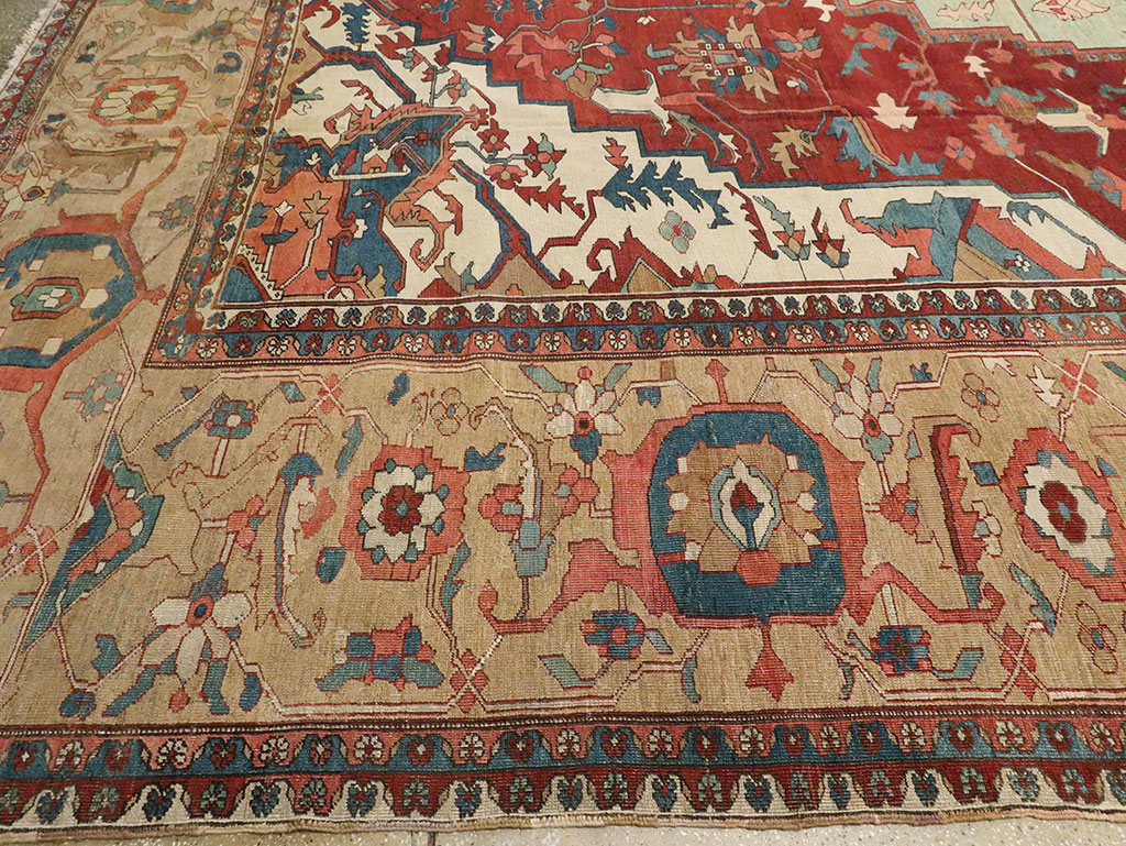 Antique Persian Serapi Carpet, No.13485 - Galerie Shabab