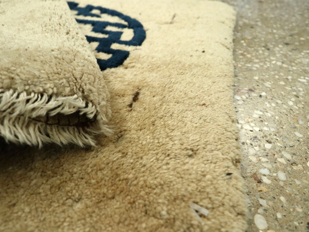 Antique Chinese Peking Rug, No.13505 - Galerie Shabab