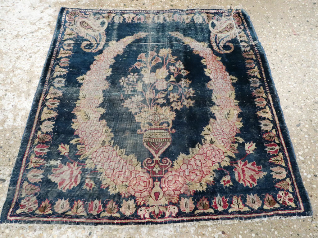 Antique Persian Kashan Silk Rug, No.13518 - Galerie Shabab